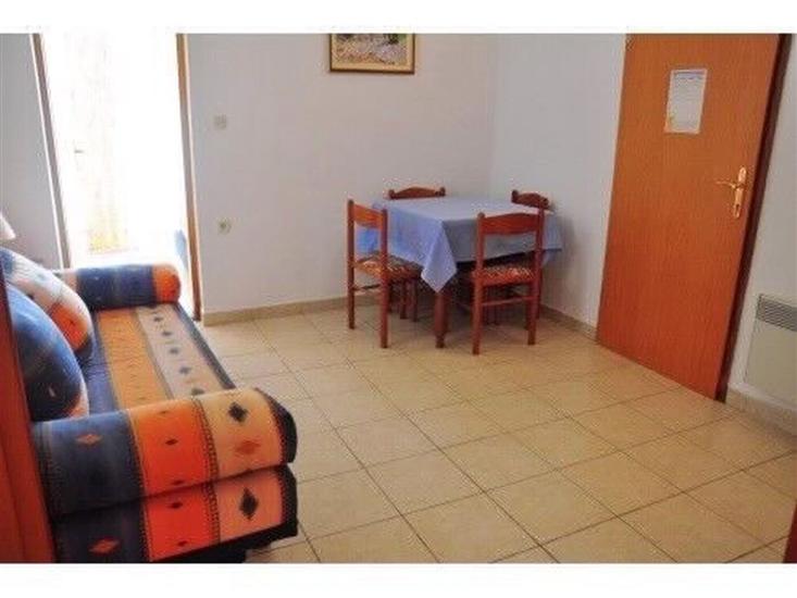 Apartment A8, for 3 persons