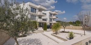 Apartment - Okrug Gornji (Ciovo)