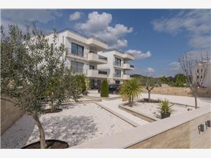 Apartment Split and Trogir riviera,BookVistaFrom 228 €