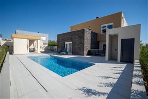 Dom - Privlaka (Zadar)