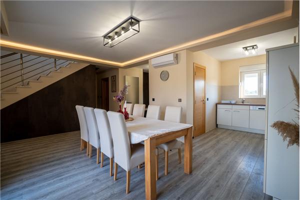 House K1, for 8 persons