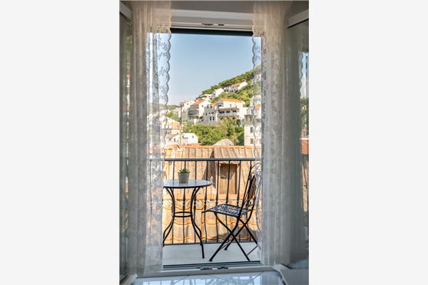 Apartment A1, for 5 persons