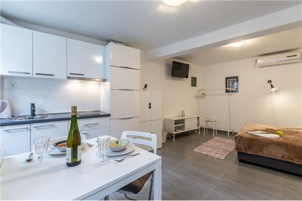 Apartment A2, for 2 persons
