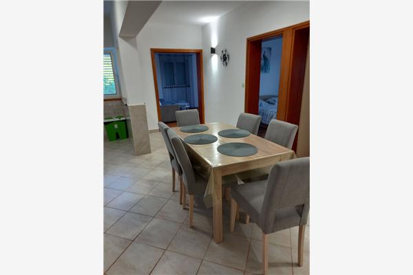 Apartment A5, for 4 persons