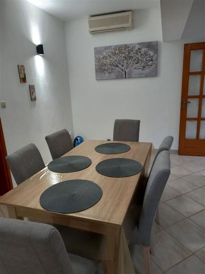 Apartment A5, for 4 persons