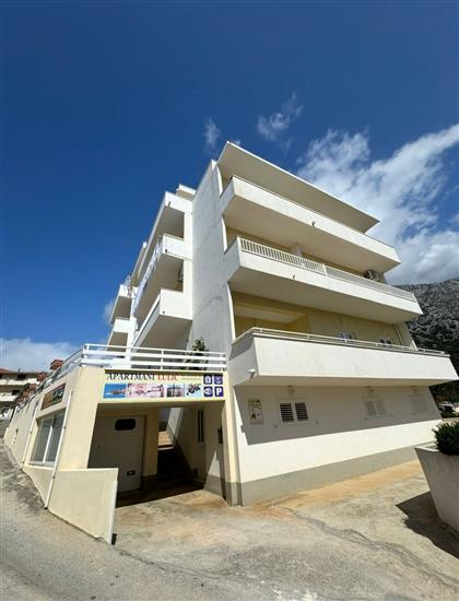 Apartments Cvita