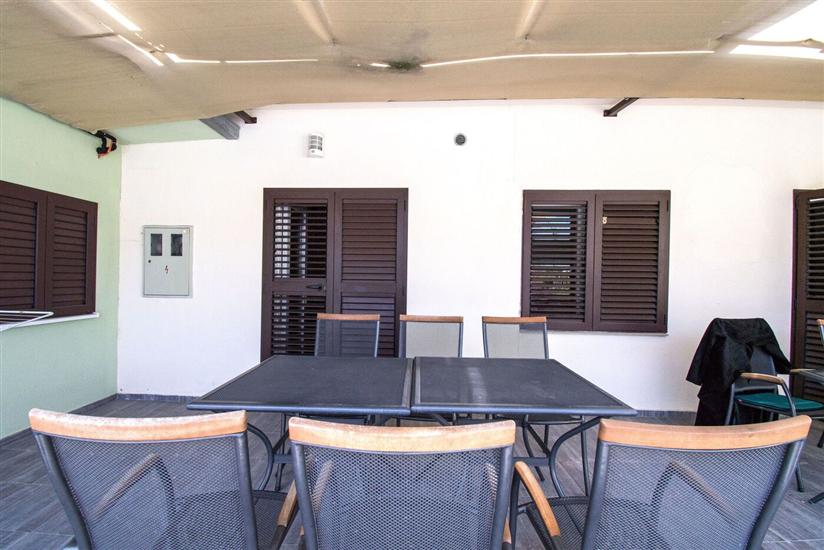 Apartment A1, for 5 persons