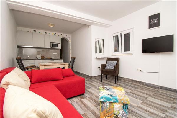Apartment A1, for 5 persons