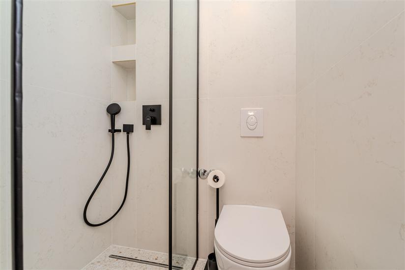 Apartment A4, for 4 persons