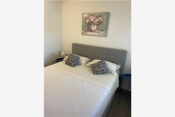 Apartment A1, for 8 persons