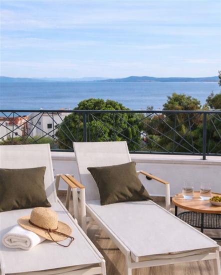 Apartment A2, for 8 persons