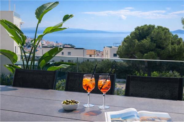 Apartment A2, for 8 persons