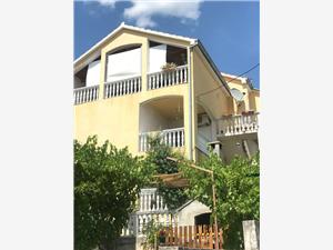 Apartments Sandra Kruševo, Size 70.00 m2, Airline distance to the sea 150 m, Airline distance to town centre 200 m