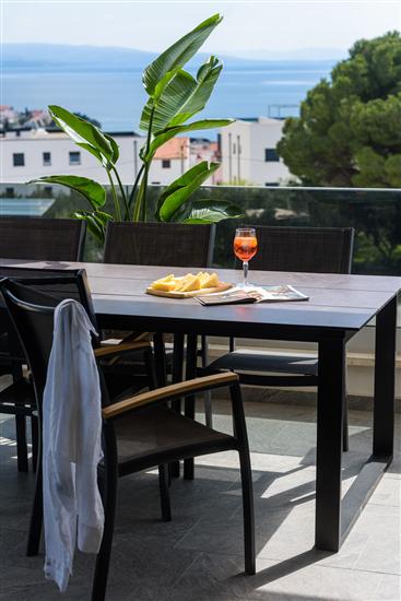 Apartment A2, for 8 persons