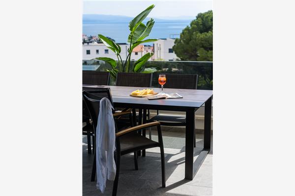 Apartment A2, for 8 persons