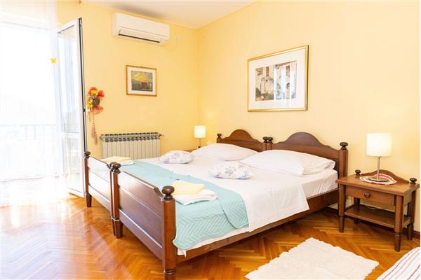 Apartment A1, for 2 persons