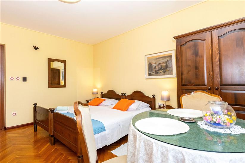 Apartment A2, for 2 persons