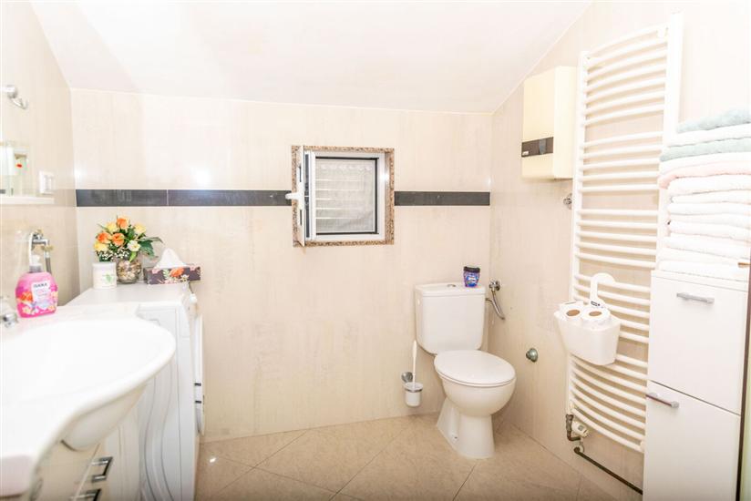 Apartment A5, for 4 persons