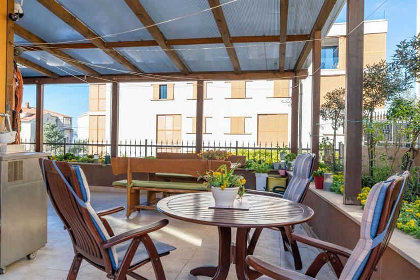 Apartments Sunset Near Beach