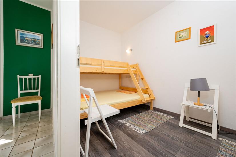 Apartment A4, for 4 persons