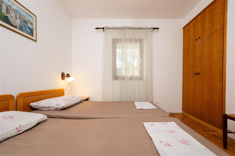 Apartment A4, for 4 persons