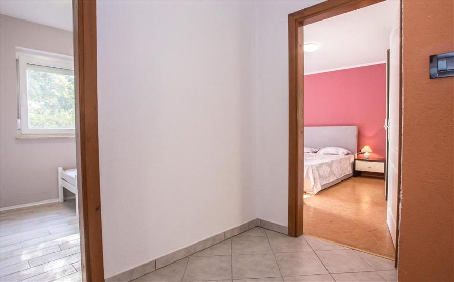 Apartment A2, for 5 persons