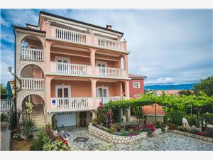 Apartment Kvarners islands,BookKastellFrom 242 €