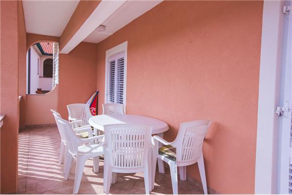 Apartman A1, na 9 osebe