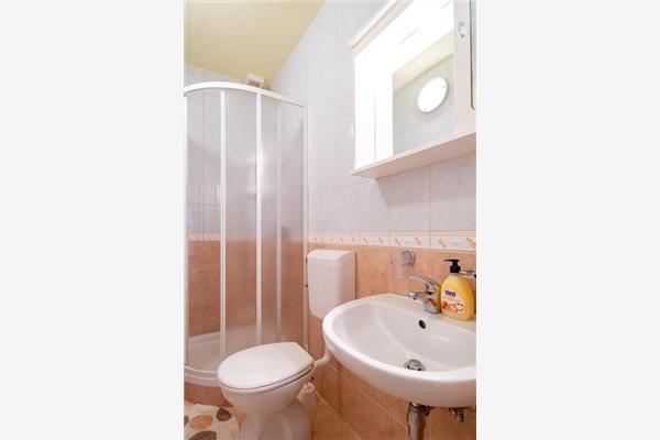 Apartman A1, na 9 osebe
