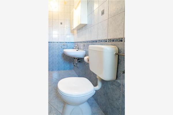Apartman A1, na 9 osebe