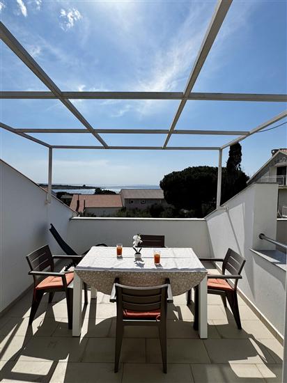 Apartment A6, for 4 persons