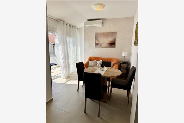 Apartment A6, for 4 persons