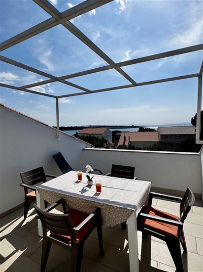 Apartment A6, for 4 persons