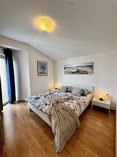 Apartment A6, for 4 persons