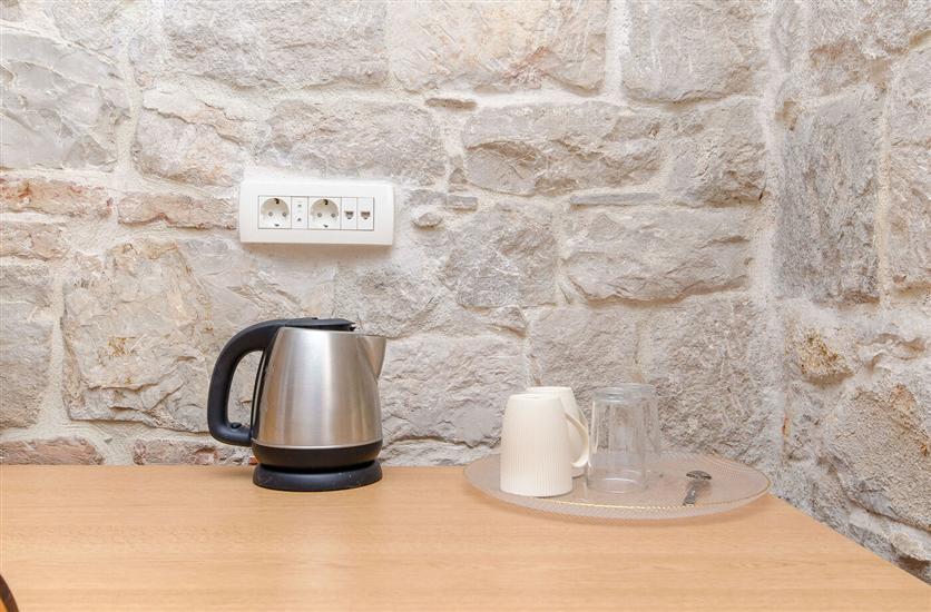 Room S3, for 2 persons