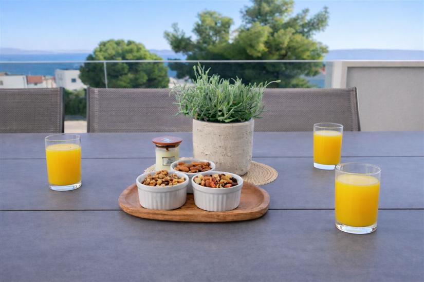 Apartment A2, for 8 persons