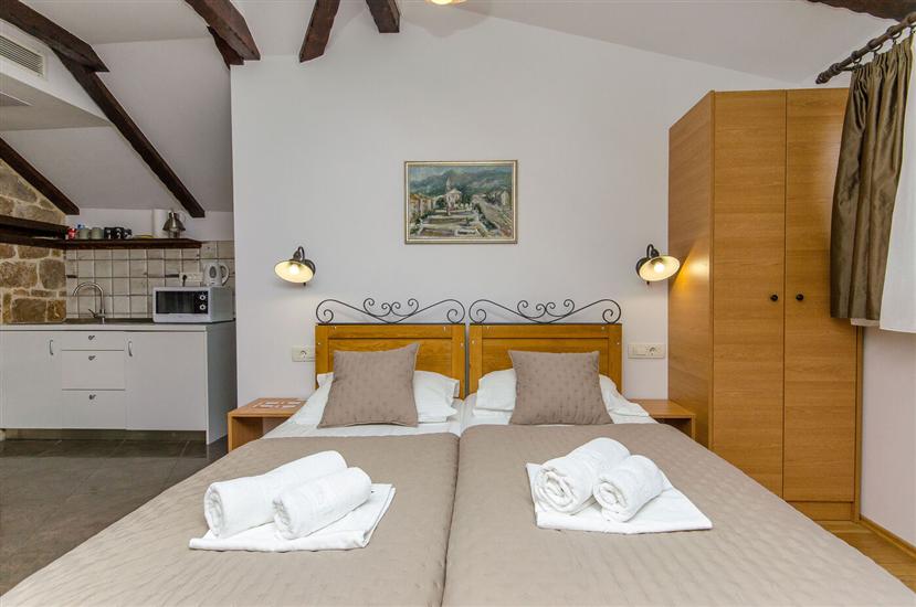 Apartment A5, for 4 persons