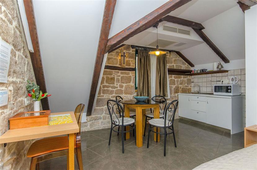 Apartment A5, for 4 persons