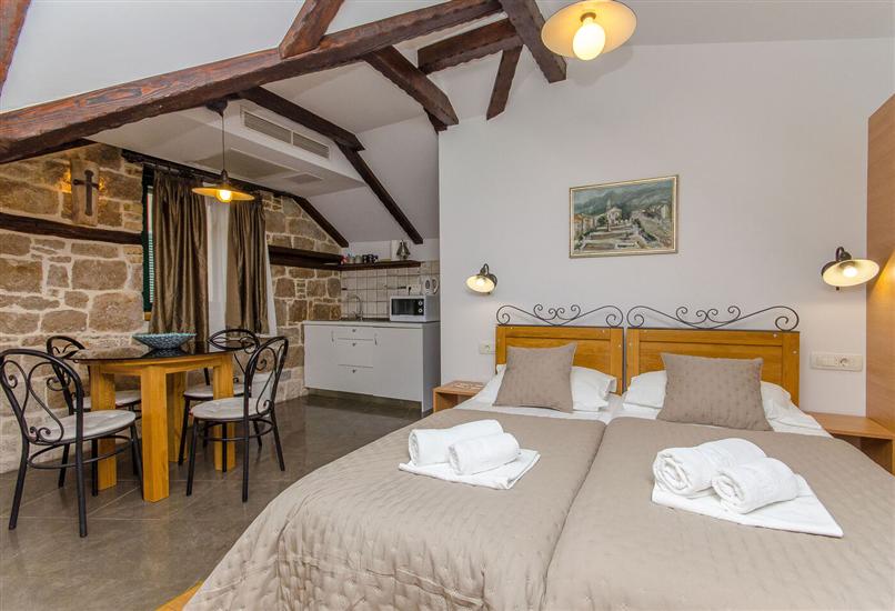 Apartment A5, for 4 persons