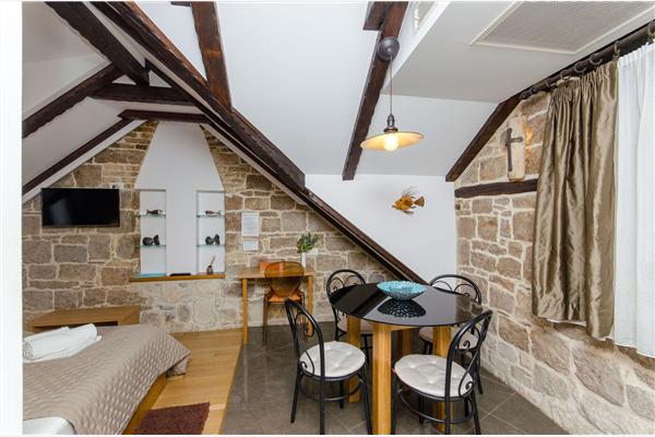 Apartment A5, for 4 persons