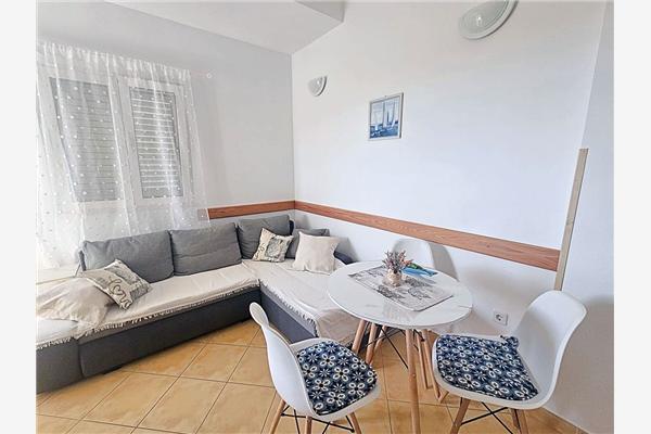 Apartment A2, for 3 persons