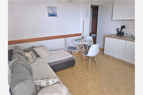 Apartment A2, for 3 persons