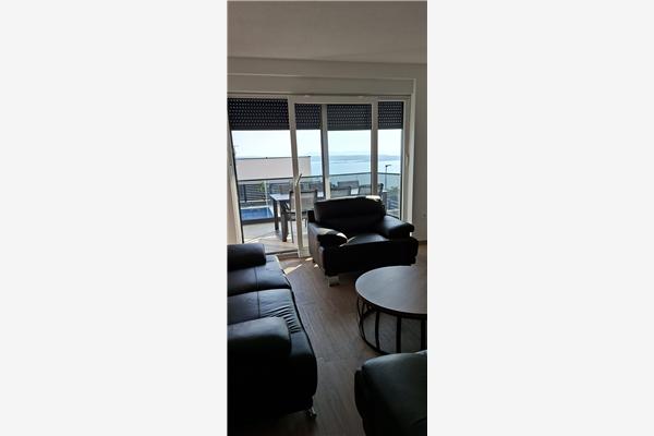 House K1, for 8 persons