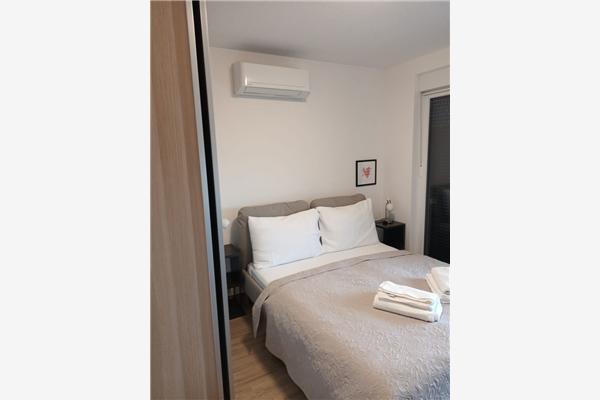 House K1, for 8 persons