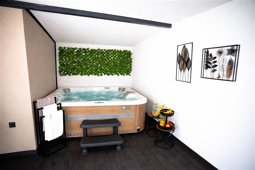 Mobile home Aura with jacuzzi