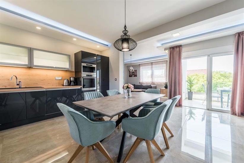 Apartment A5, for 5 persons