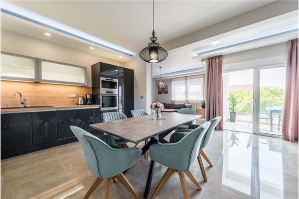 Apartment A5, for 5 persons