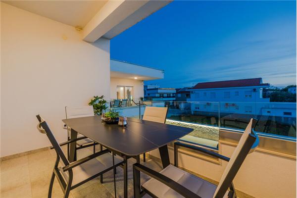 Apartment A5, for 5 persons