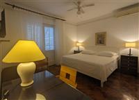 Room S1, for 2 persons