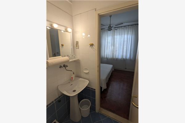 Room S3, for 2 persons